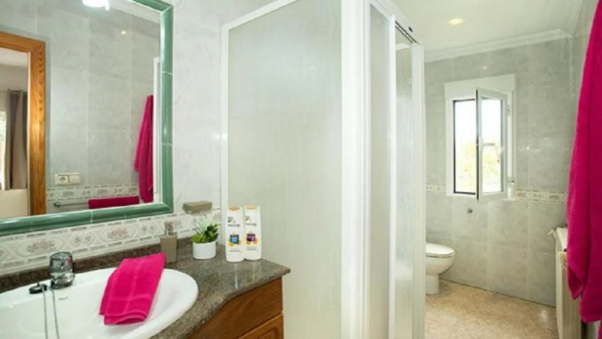 Ideal Property Mallorca - Villa Montelo Alcudia